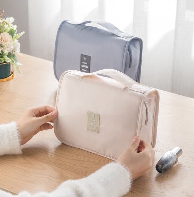 Trousse de toilette femme | Crochetly - Sackéa - L'essentiel voyage